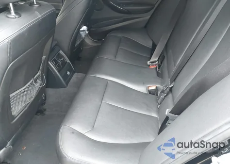 2017 BMW 330E Iperformance z USA, uszkodzony, nr VIN WBA8E1C51HK895061